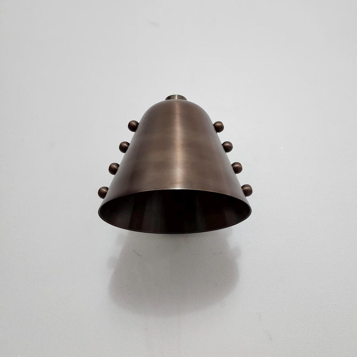 Dark Antique Brass Accent Light For Narrow Walls - Ember Lighting