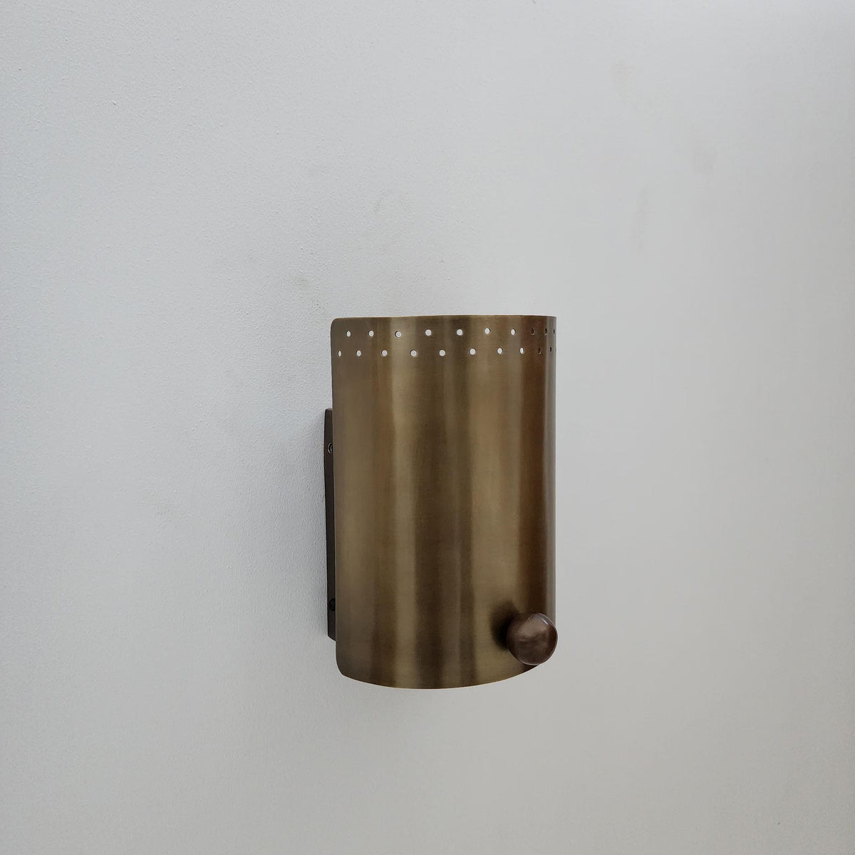 Handmade Brass Minimalist Wall Sconce with Open Top and Bottom - Ember Lighting