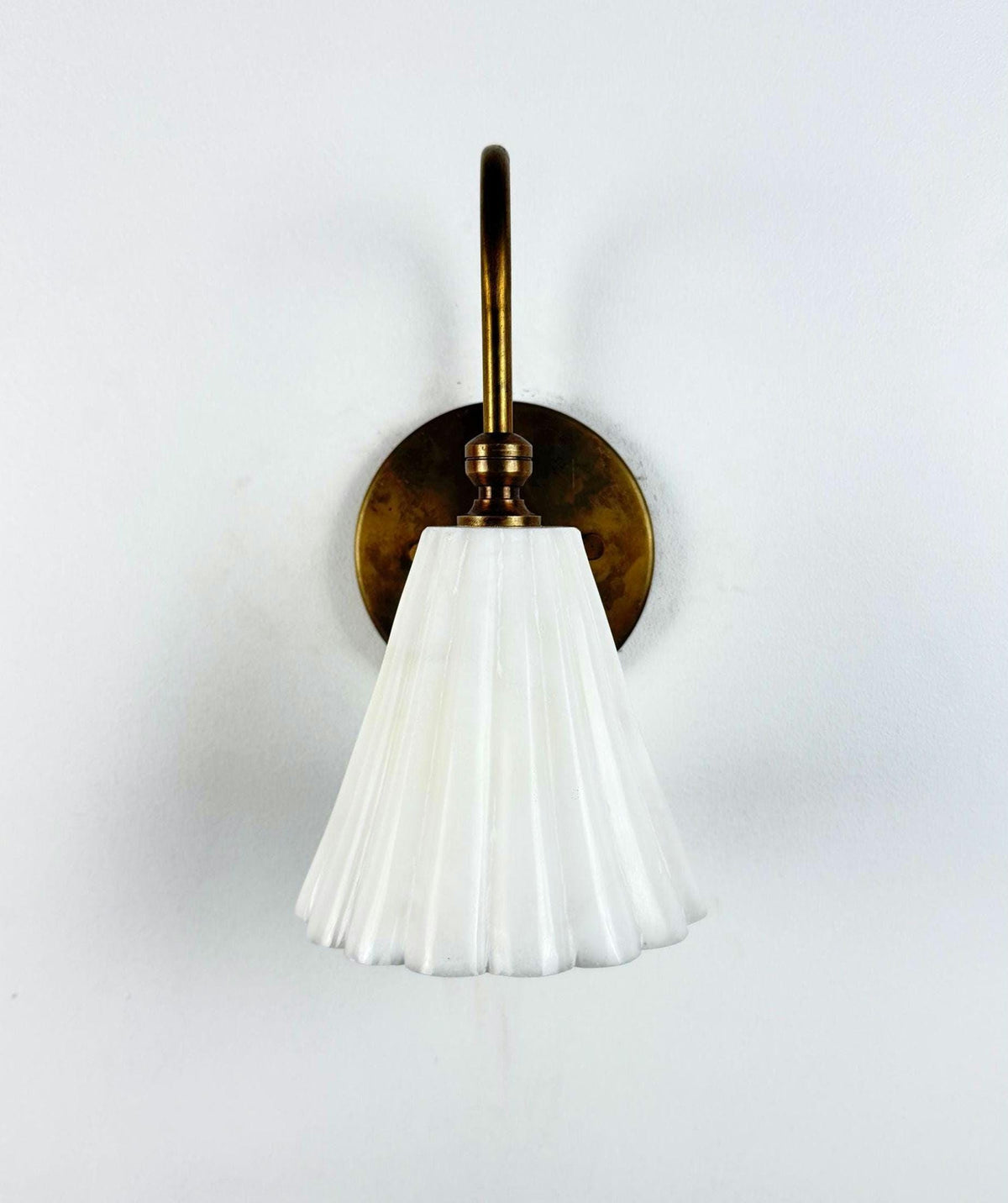 Handcrafted Alabaster And Brass Wall Sconce - Ember Lighting