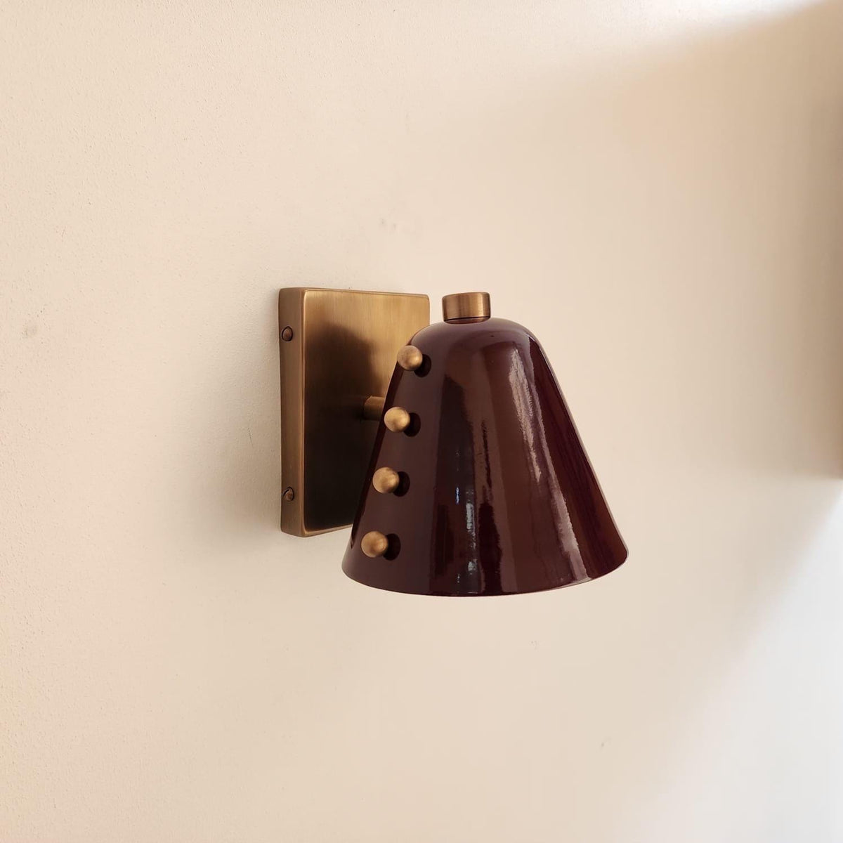 Handmade Brass Wall Light for Bedroom and Living Room - Ember Lighting