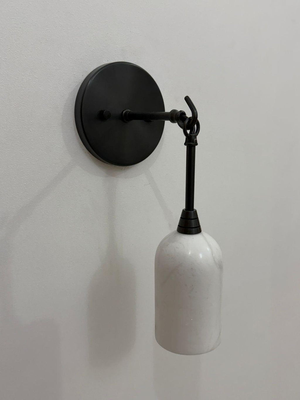 Alabaster & Brass Wall Sconce – Modern Classic Lighting with a Soft, Luxurious Glow - Antique Black