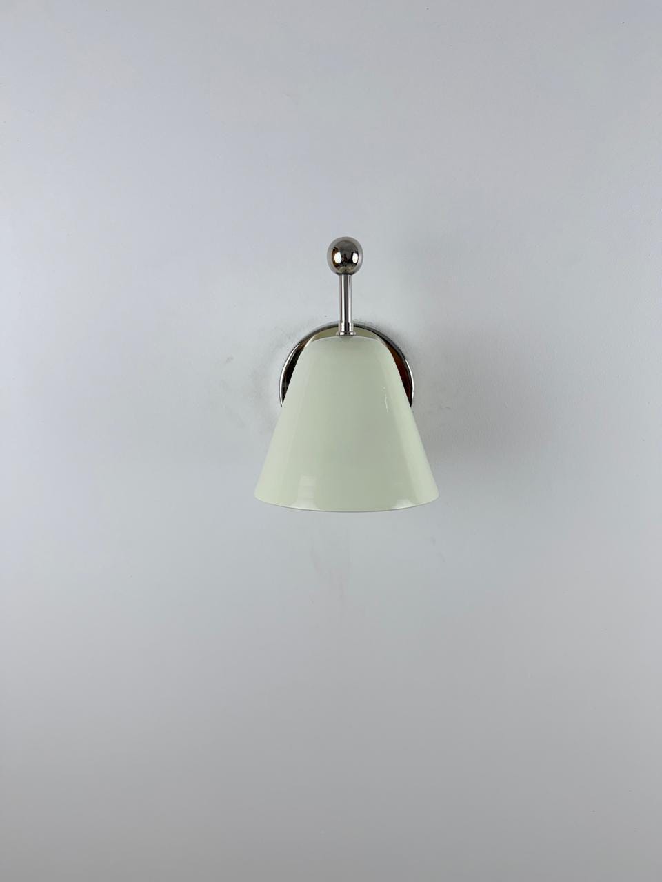 Nordic Style Brass Wall Lamp | Handcrafted Ivory Sconce | Modern Minimalist Lighting