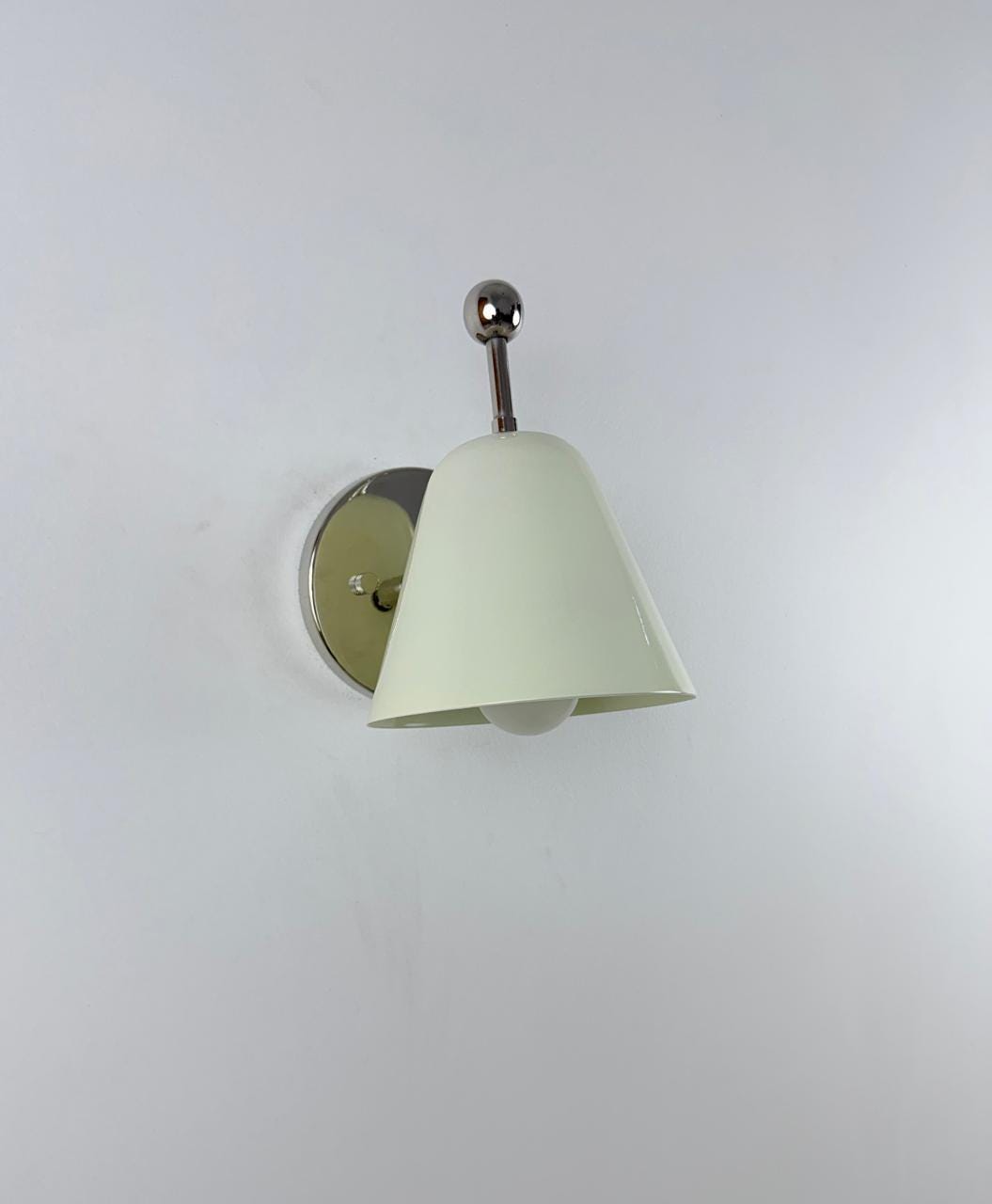 Nordic Style Brass Wall Lamp | Handcrafted Ivory Sconce | Modern Minimalist Lighting