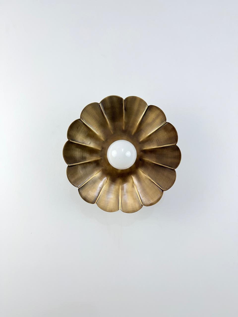 Vintage-Inspired Brass Ceiling Pendant – Handcrafted with Adjustable Drop