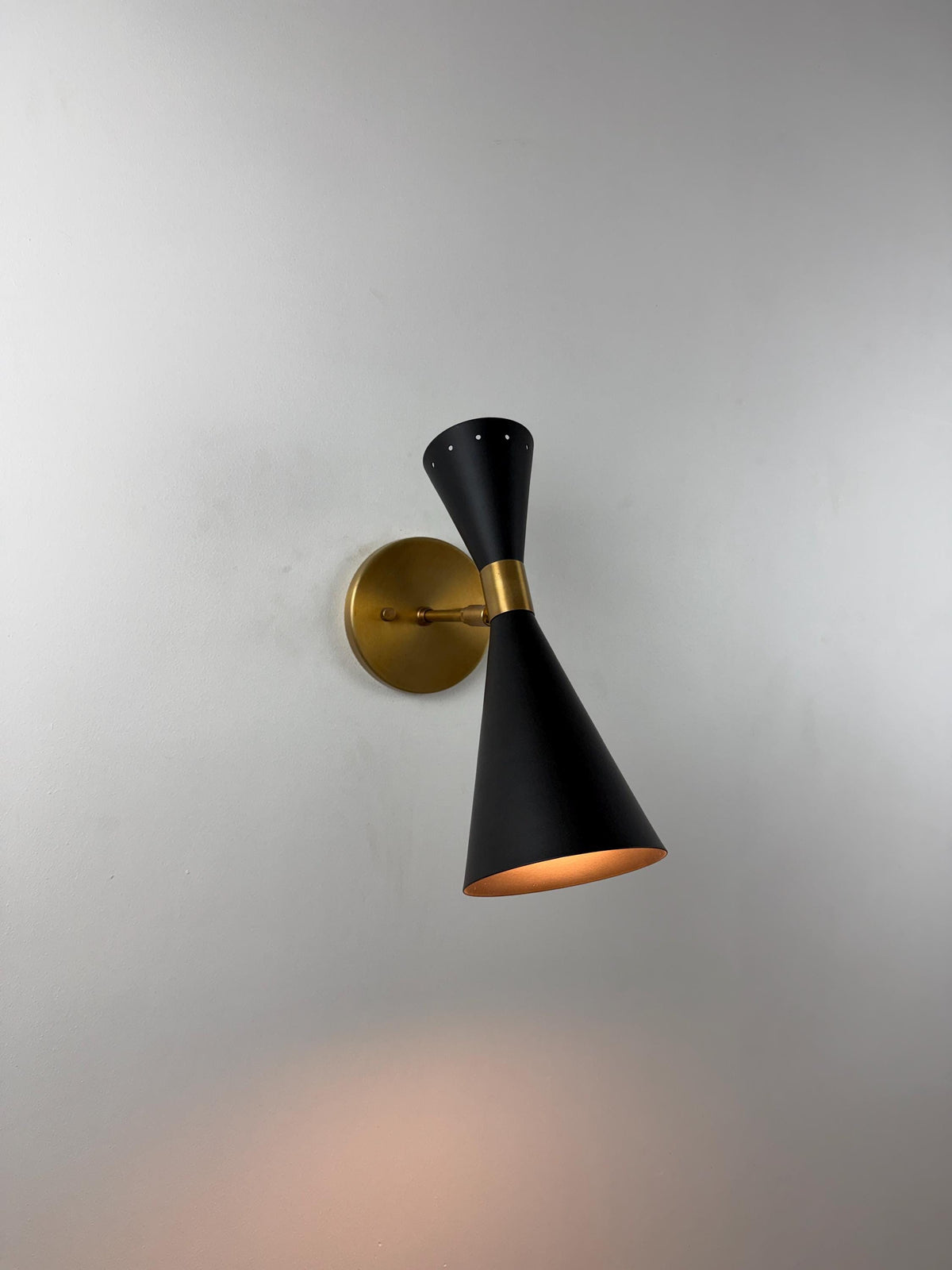 Italian Vintage Brass Wall Light With Black Decorative Shade - Ember Lighting