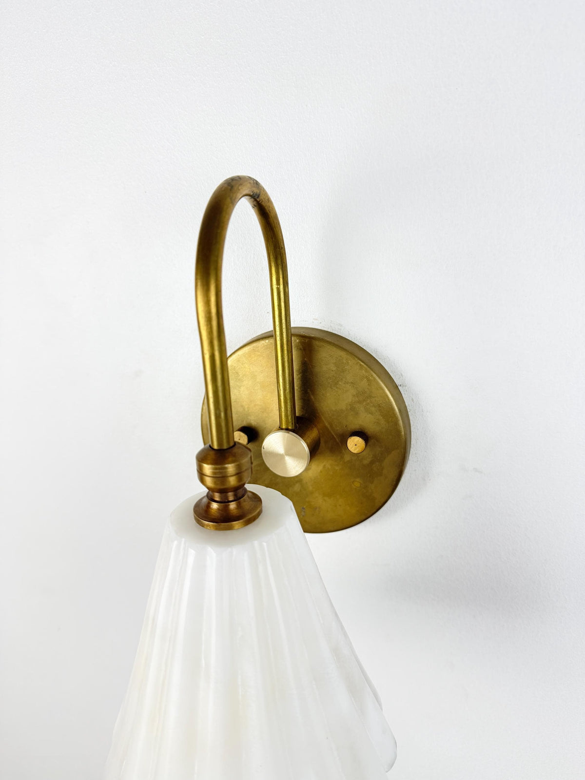 Natural Alabaster Wall Sconce For Bathroom - Ember Lighting