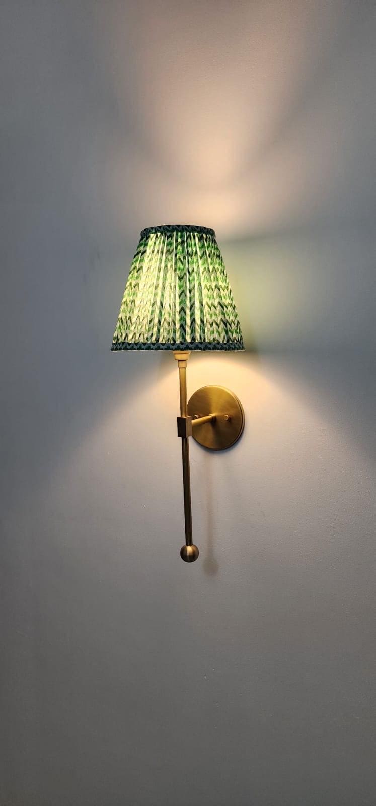 Vintage Brass Wall Sconce | Ember Lighting