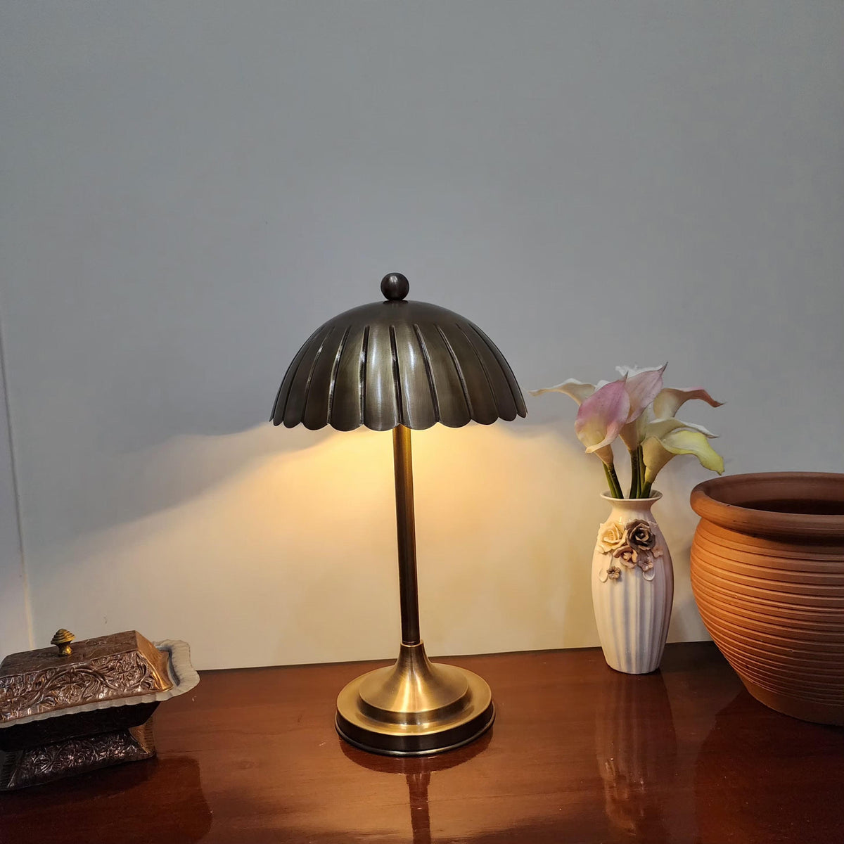 Vintage Floral Brass Table Lamp For Reading Nook - Ember Lighting