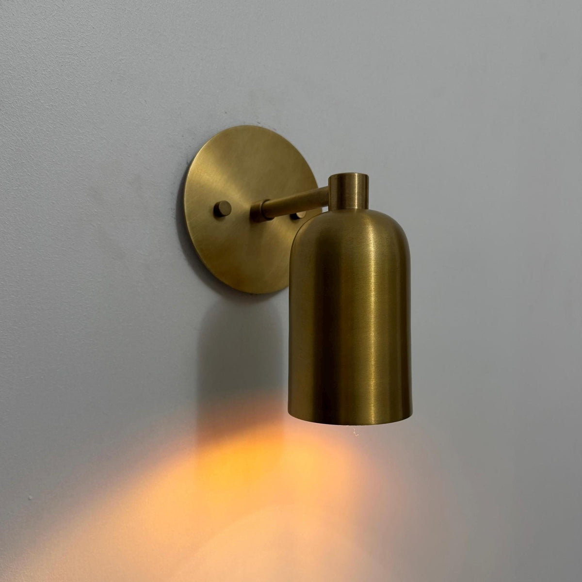 Vintage Inspired Brass Wall Light - Ember Lighting