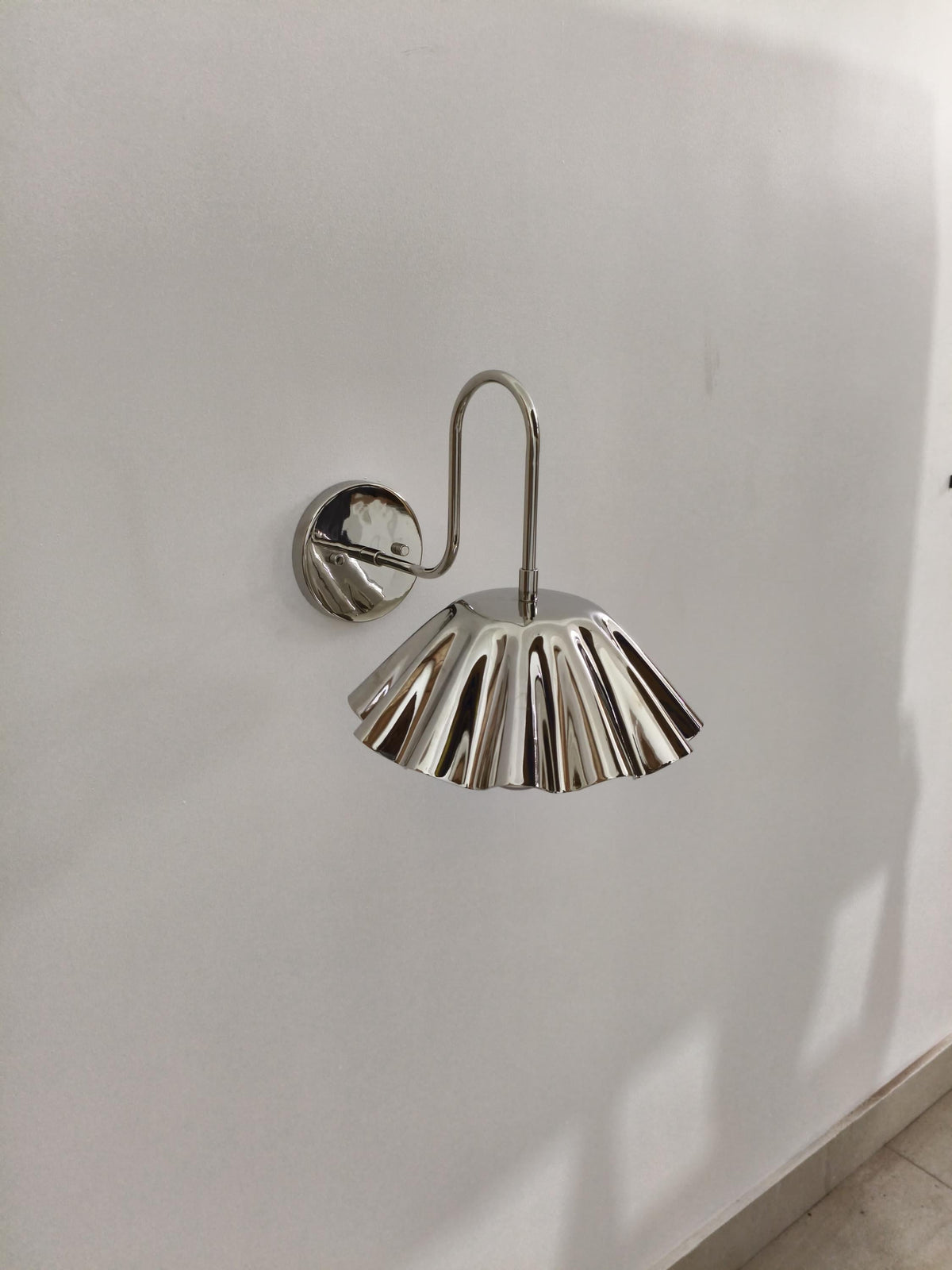 Vintage Style Scalloped Brass Wall Lamp for Hallway | Ember Lighting